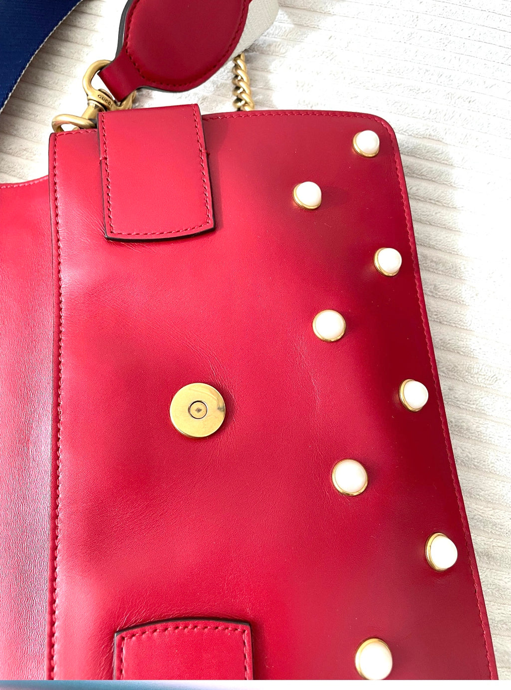 Gucci Broadway Pearly Bee Shoulder Bag Embellished Leather Mini Red.