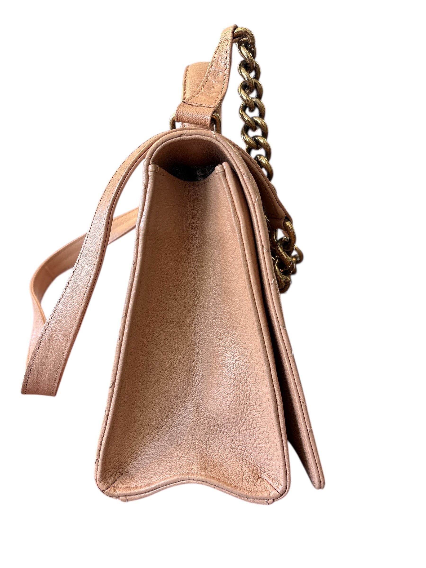 Chanel Qoatskin Quited Rita Top Handdle Flap Beige.