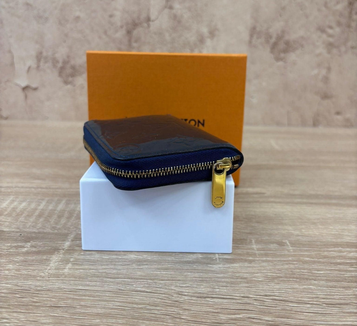 Louiston Vuitton Navy Blue Vernis Compact Wallet.