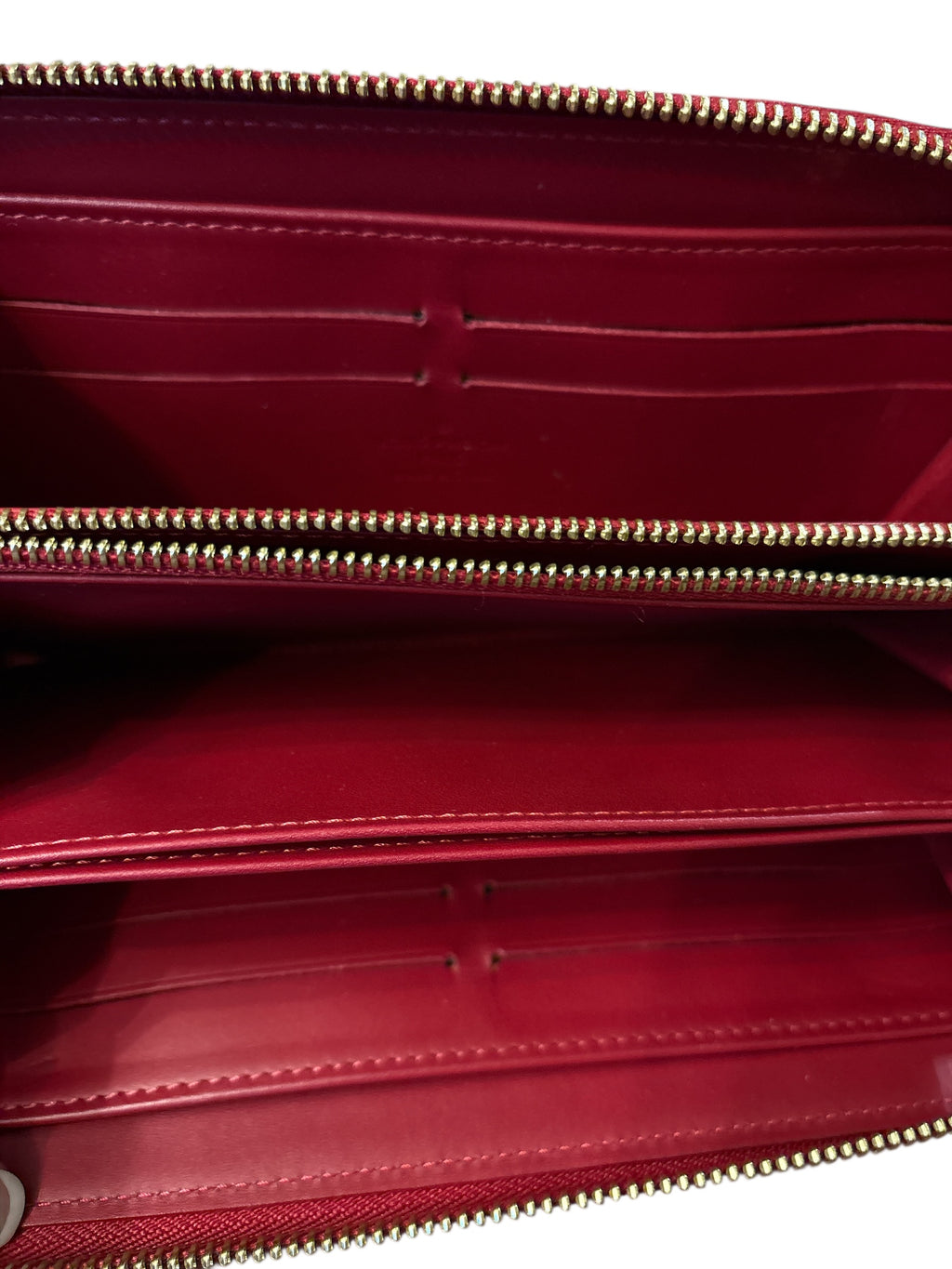 Louis Vuitton Vernis Zippy Wallet