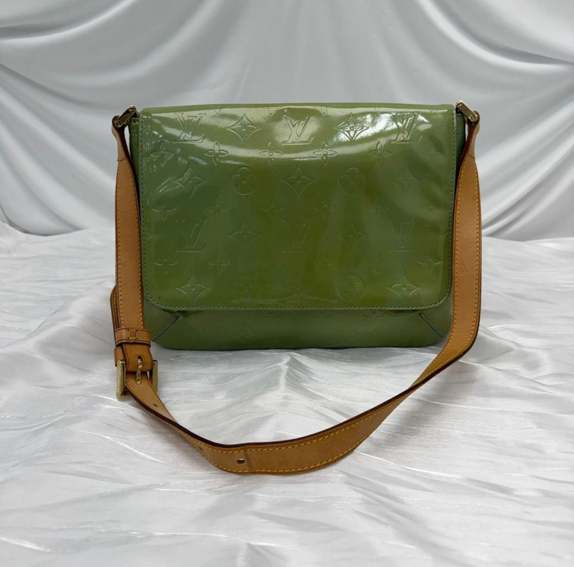 Louis Vuitton Green Vernis Thompson Street Shoulder Bag.
