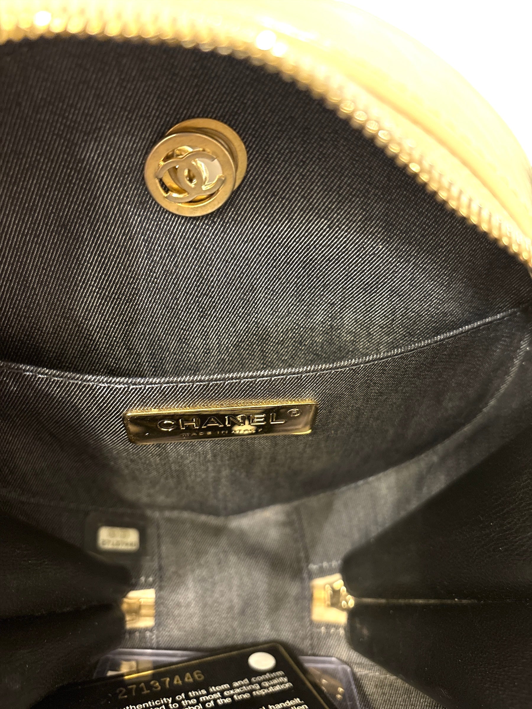 Chanel Black Crumpled Calfskin Cotton Small En Vogue Round Bag.