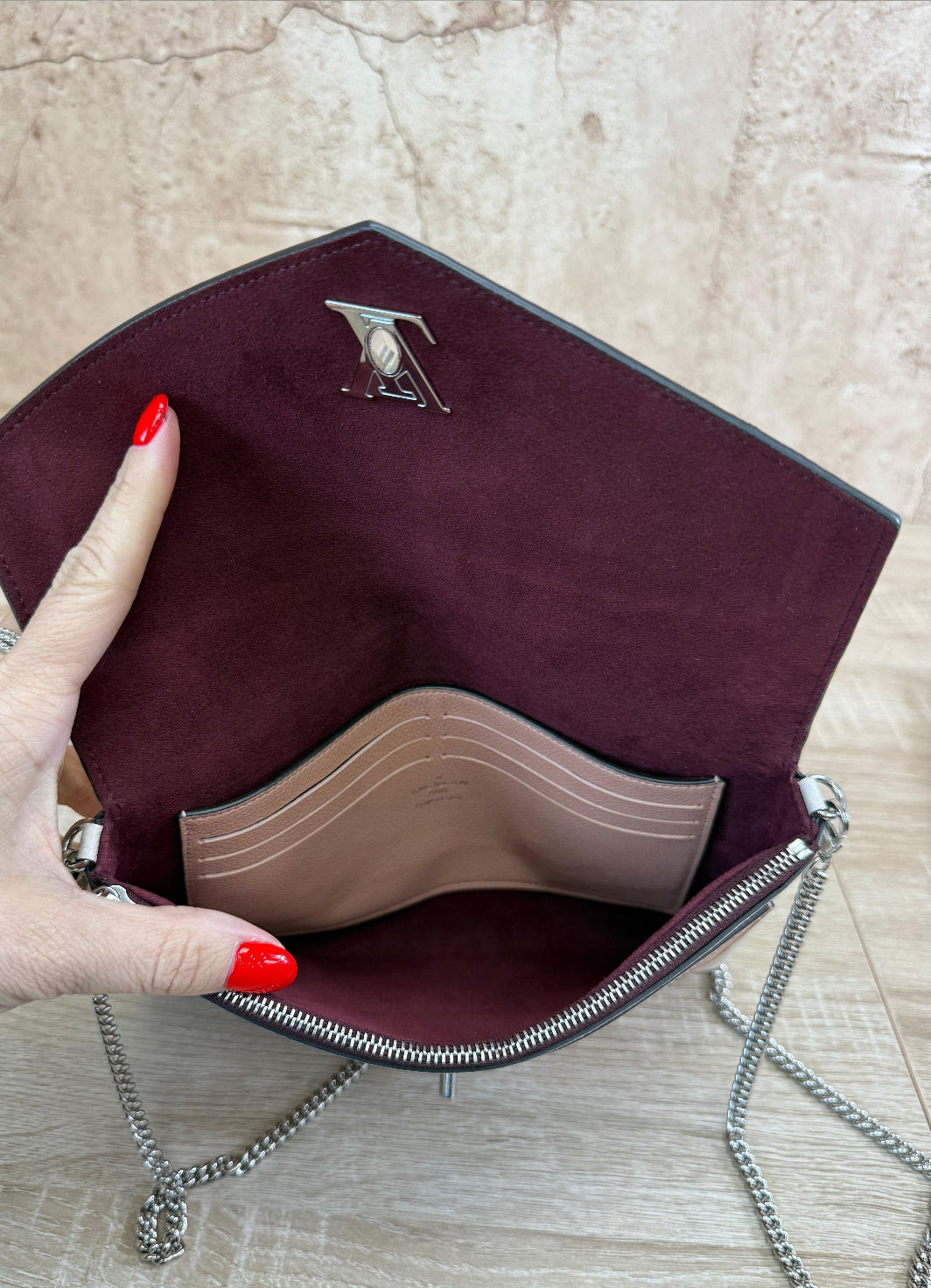 Louis Vuitton Beige & Pink Leather LockMe Pochette.
