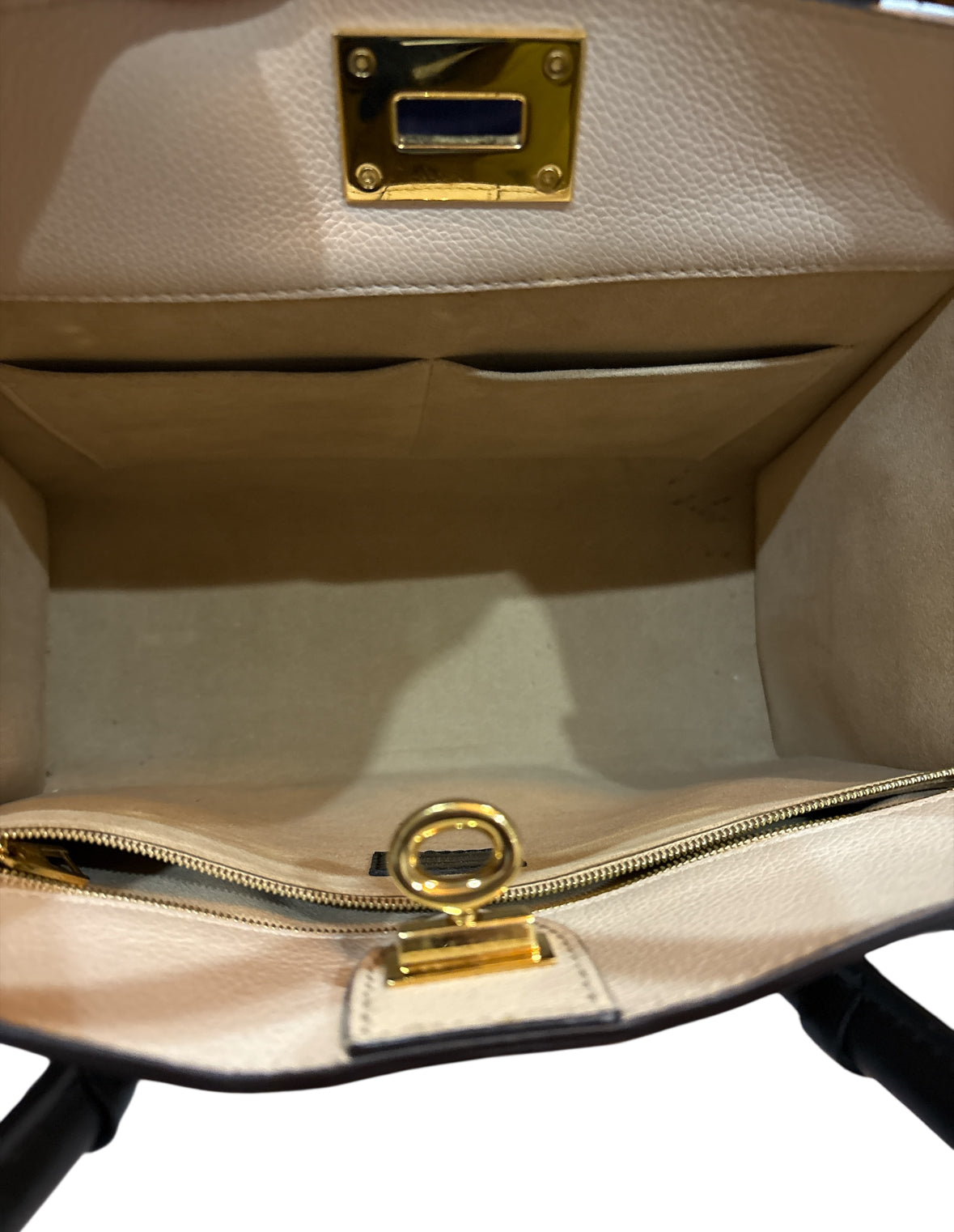 Louis Vuitton On My Side MM Monogram Tote Bag.