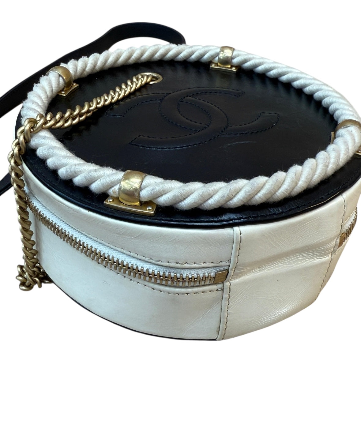 Chanel Black Crumpled Calfskin Cotton Small En Vogue Round Bag.