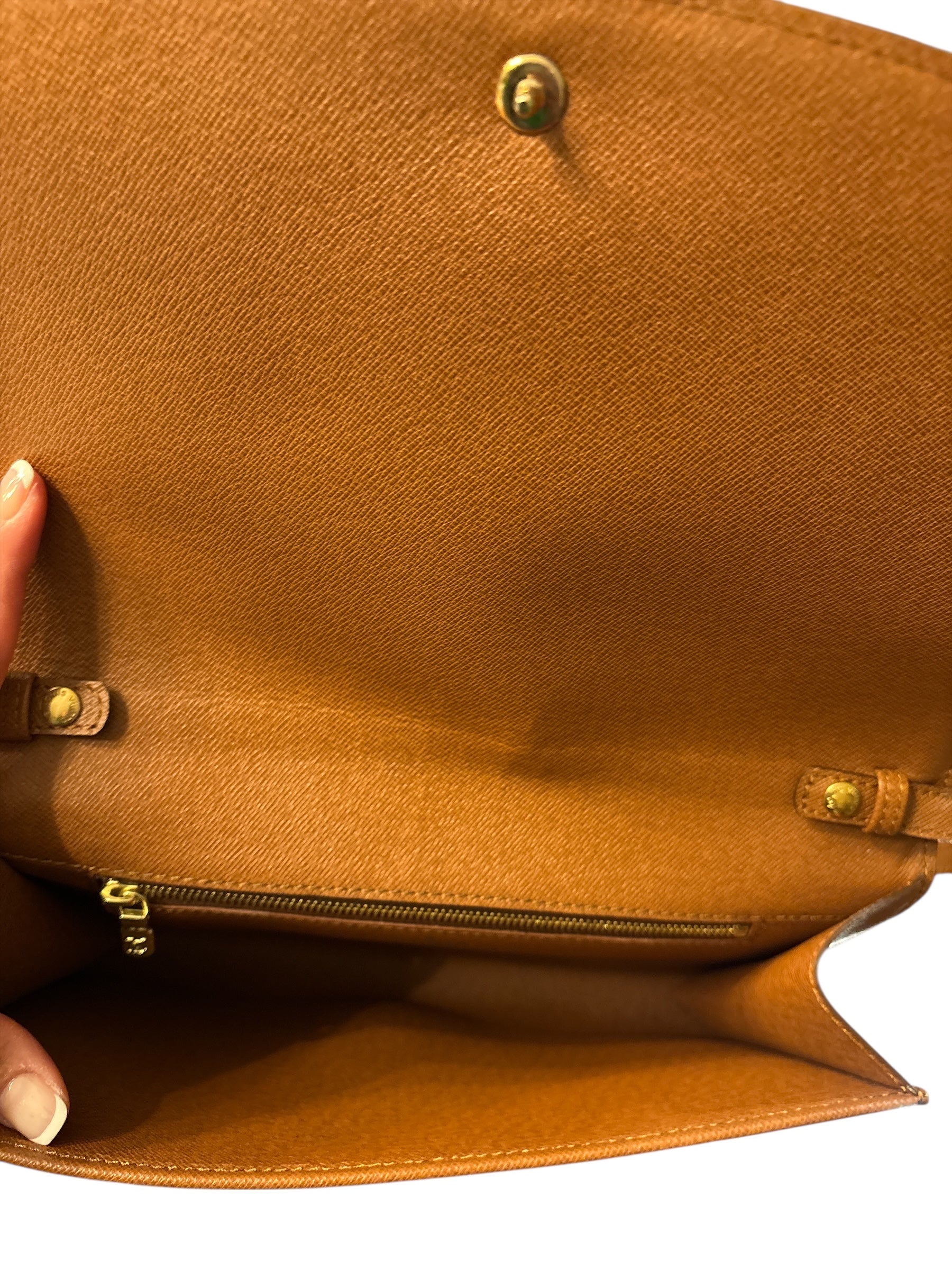 Louis Vuitton Monogram Pochette Brordeaux Vintage.