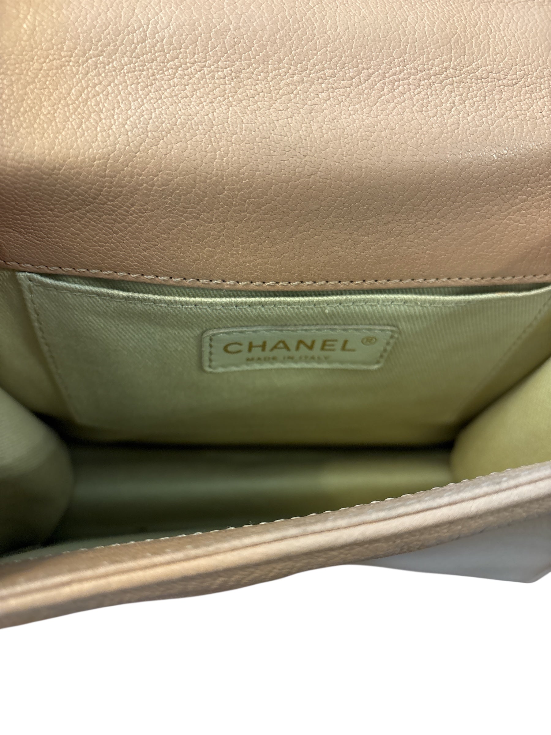 Chanel Qoatskin Quited Rita Top Handdle Flap Beige.