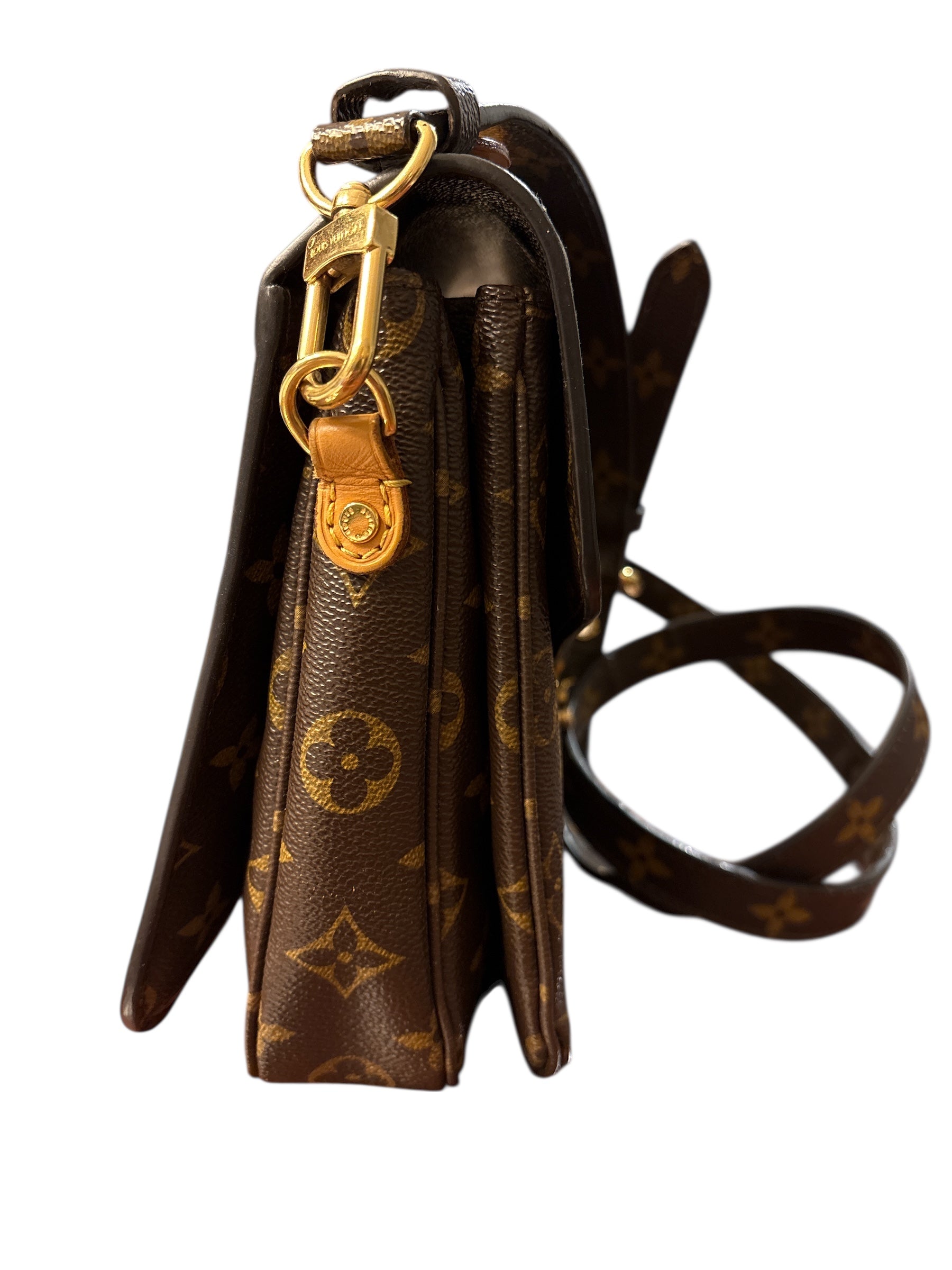 Louis Vuitton Monogram Pochette Metis.