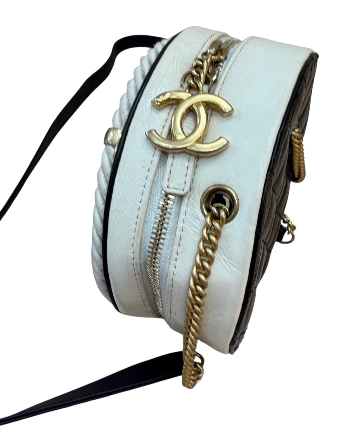 Chanel Black Crumpled Calfskin Cotton Small En Vogue Round Bag.