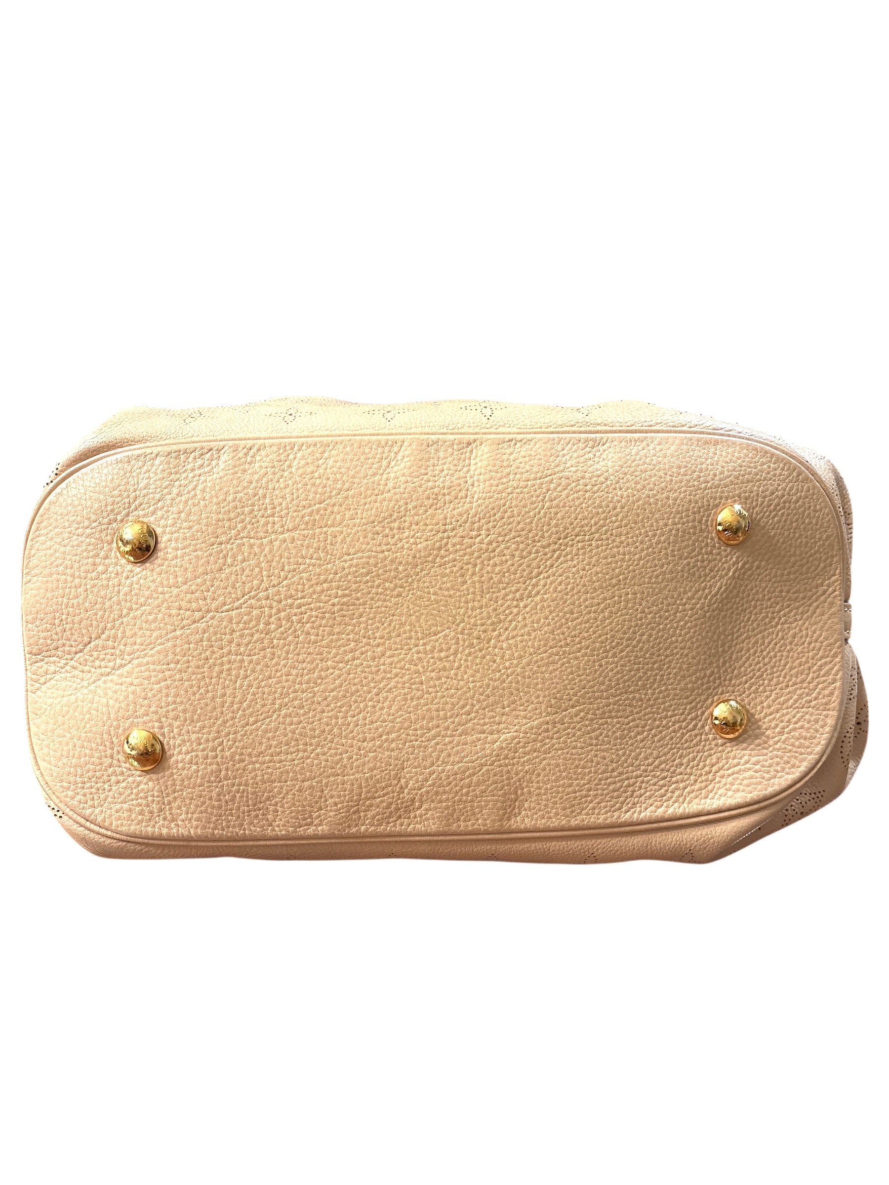 Louis Vuitton Mahina XLCoquille.