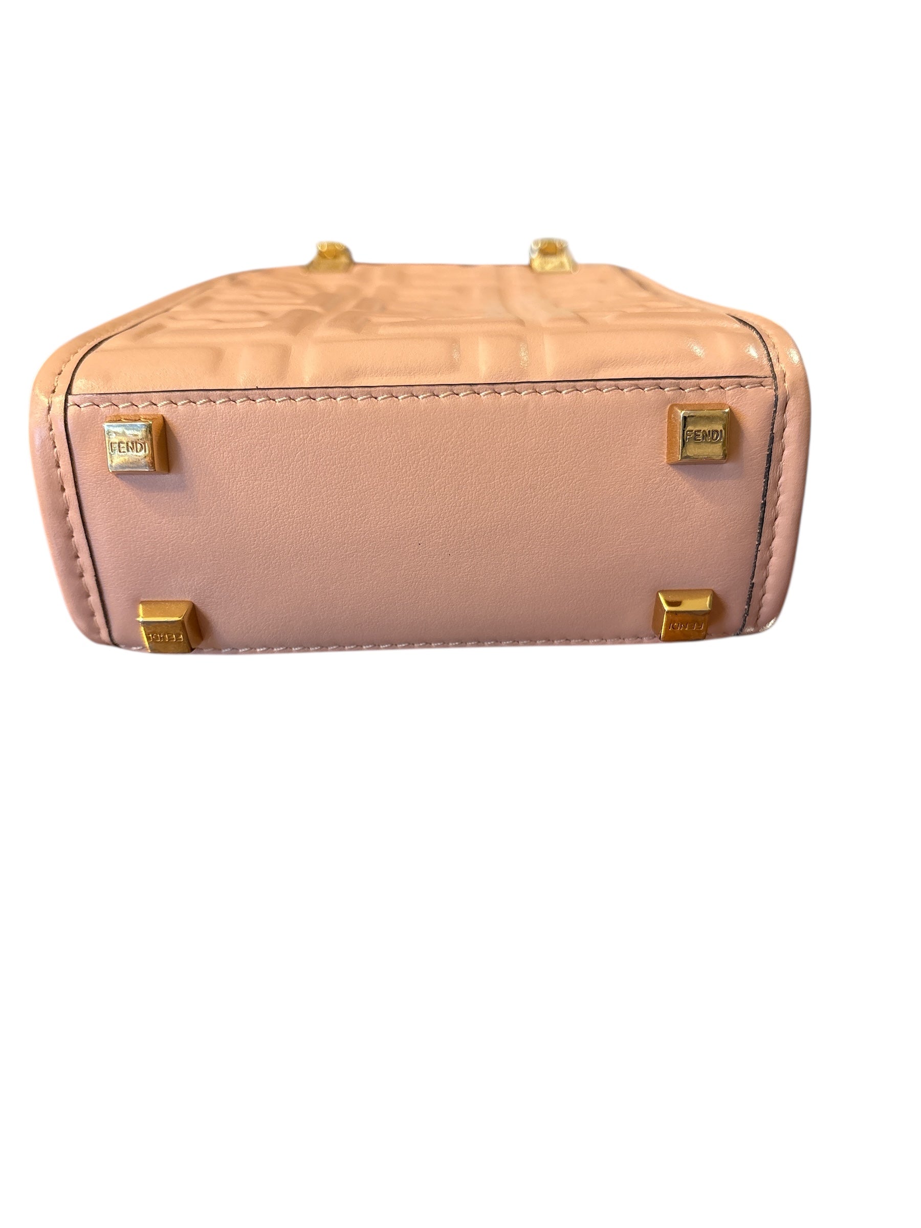 Fendi Embossed Logo Sec Plat Light Pink.