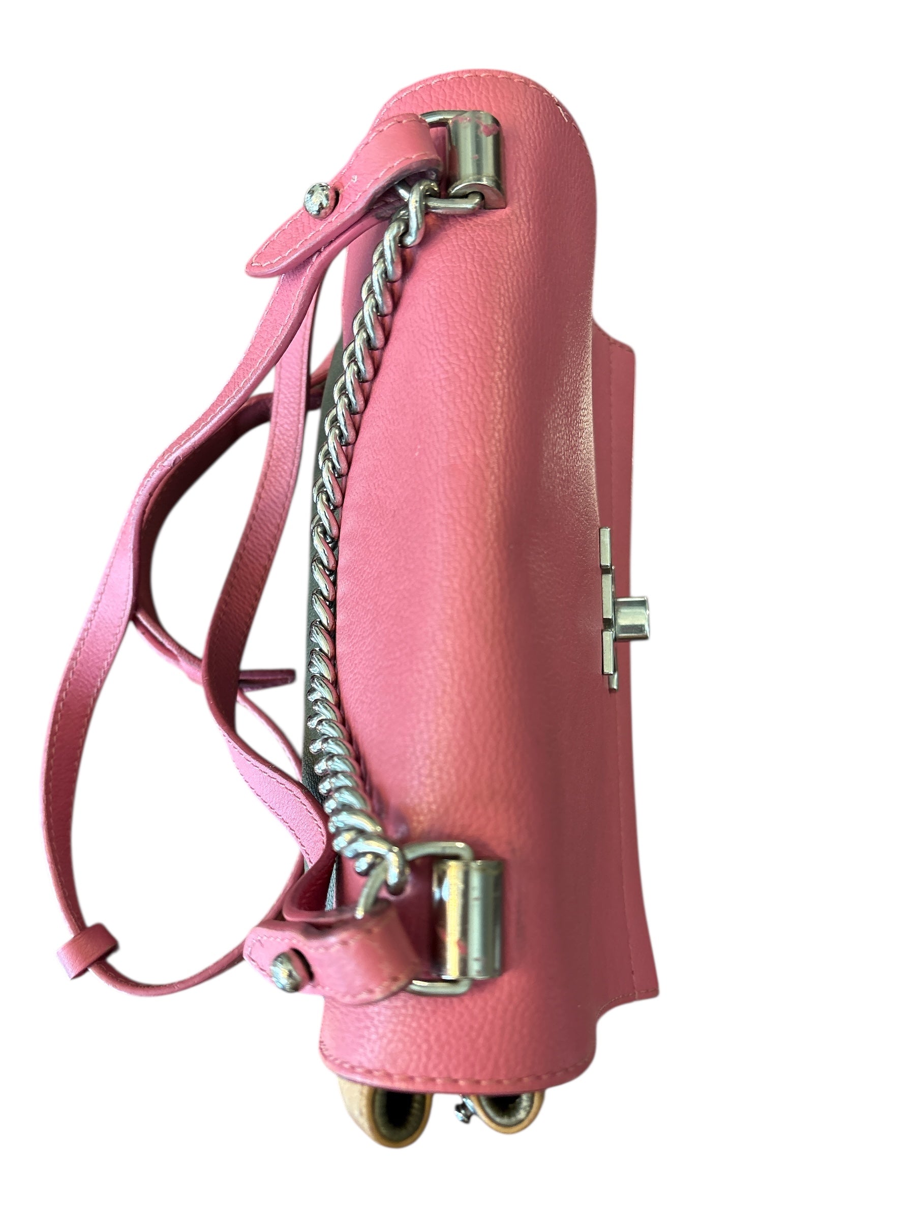 Louis Vuitton Lockme II Handbag leather BB Pink.