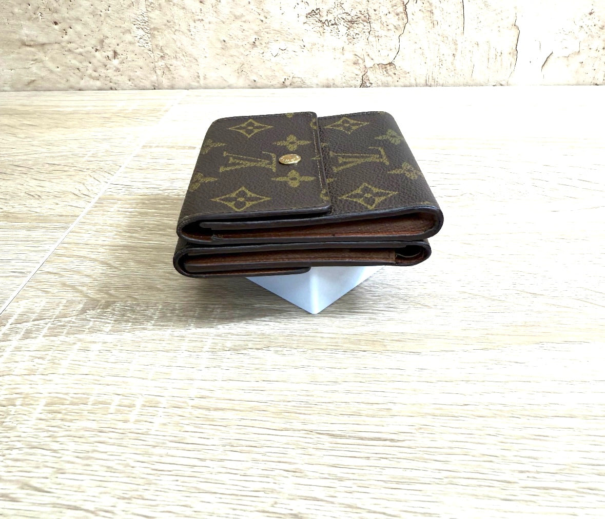 Louis Vuitton Monogram Elise Wallet.