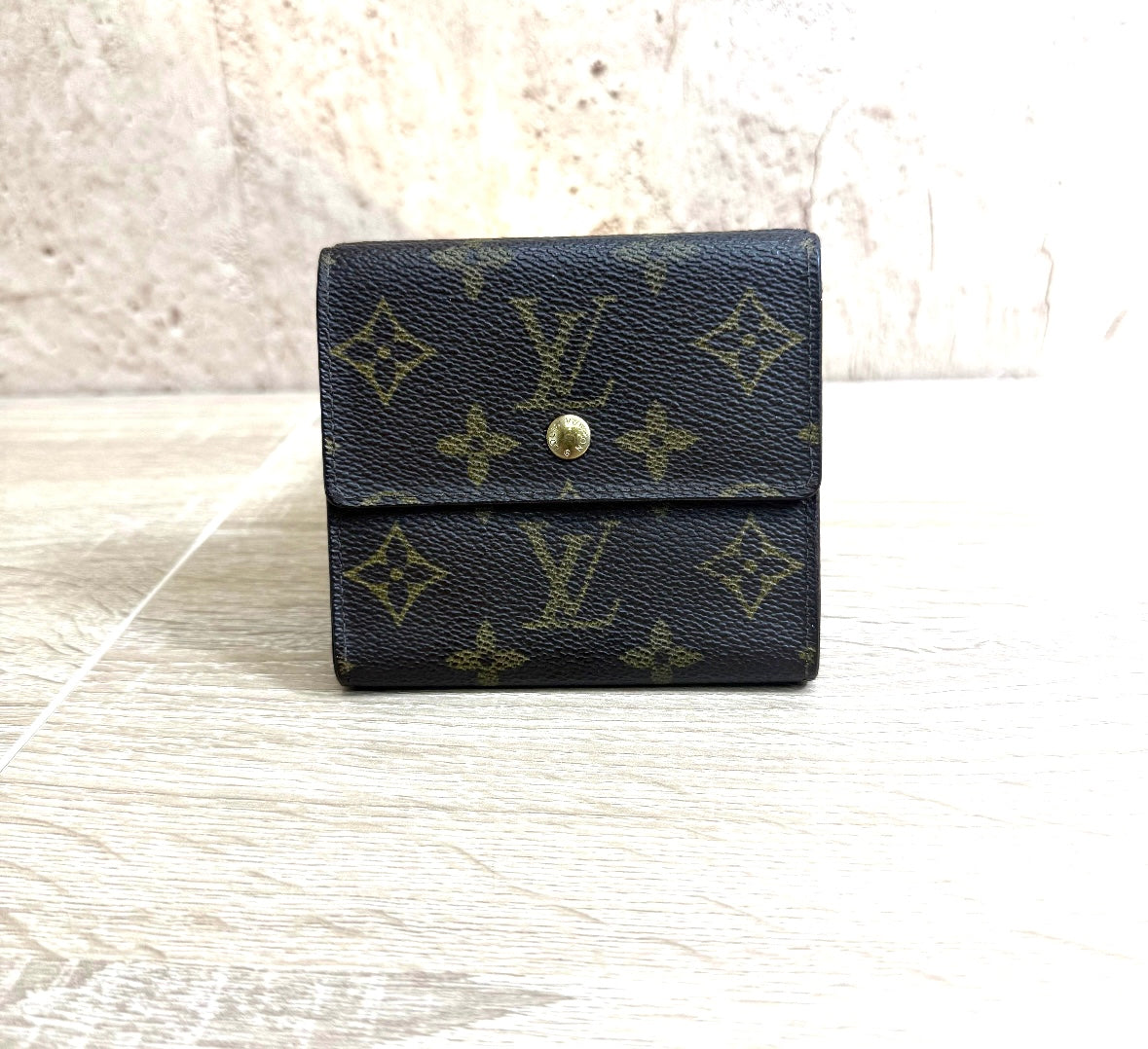 Louis Vuitton Monogram Elise Wallet.