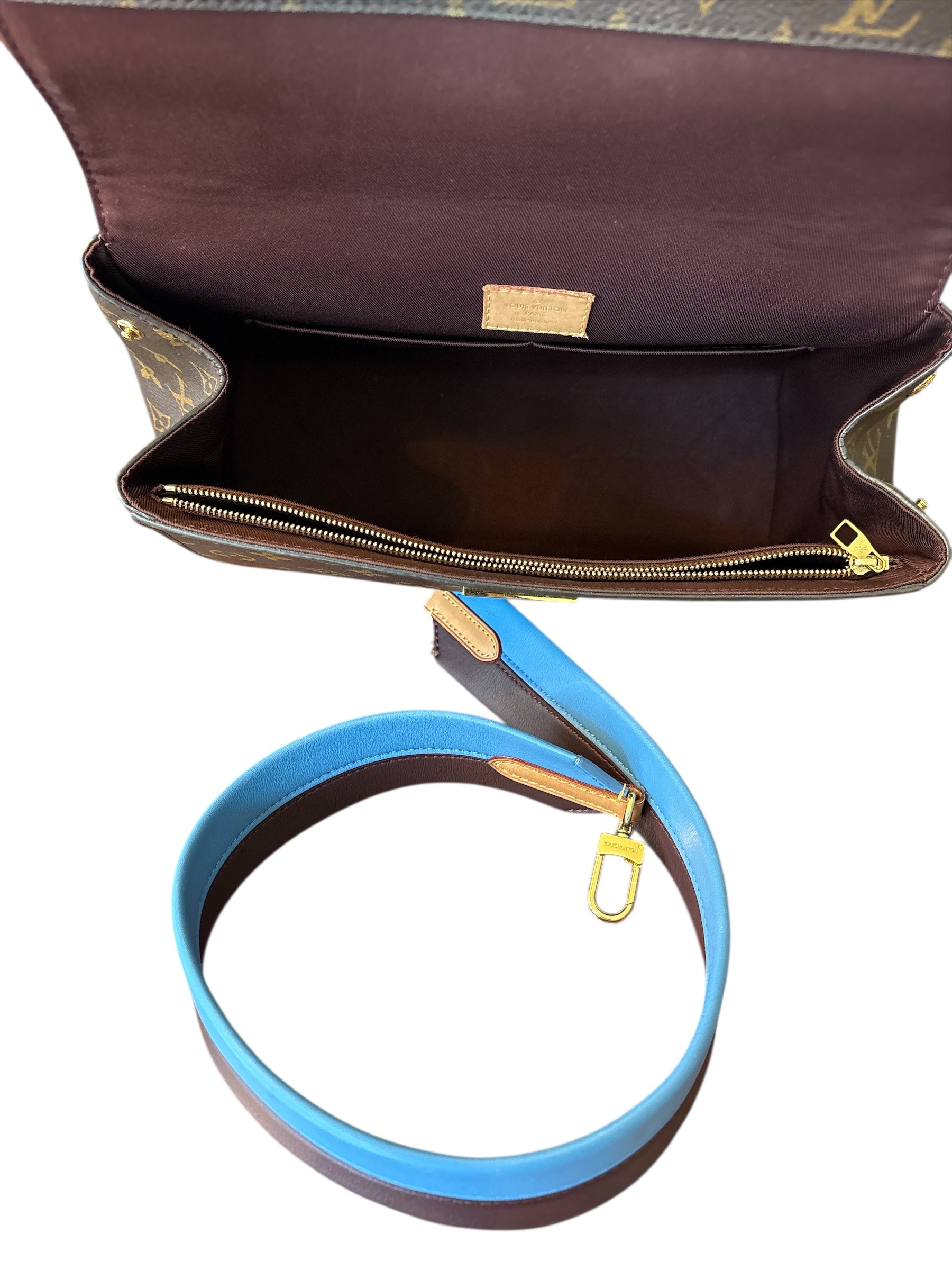 Louis Vuitton Monogram Cluny MM Handbag.