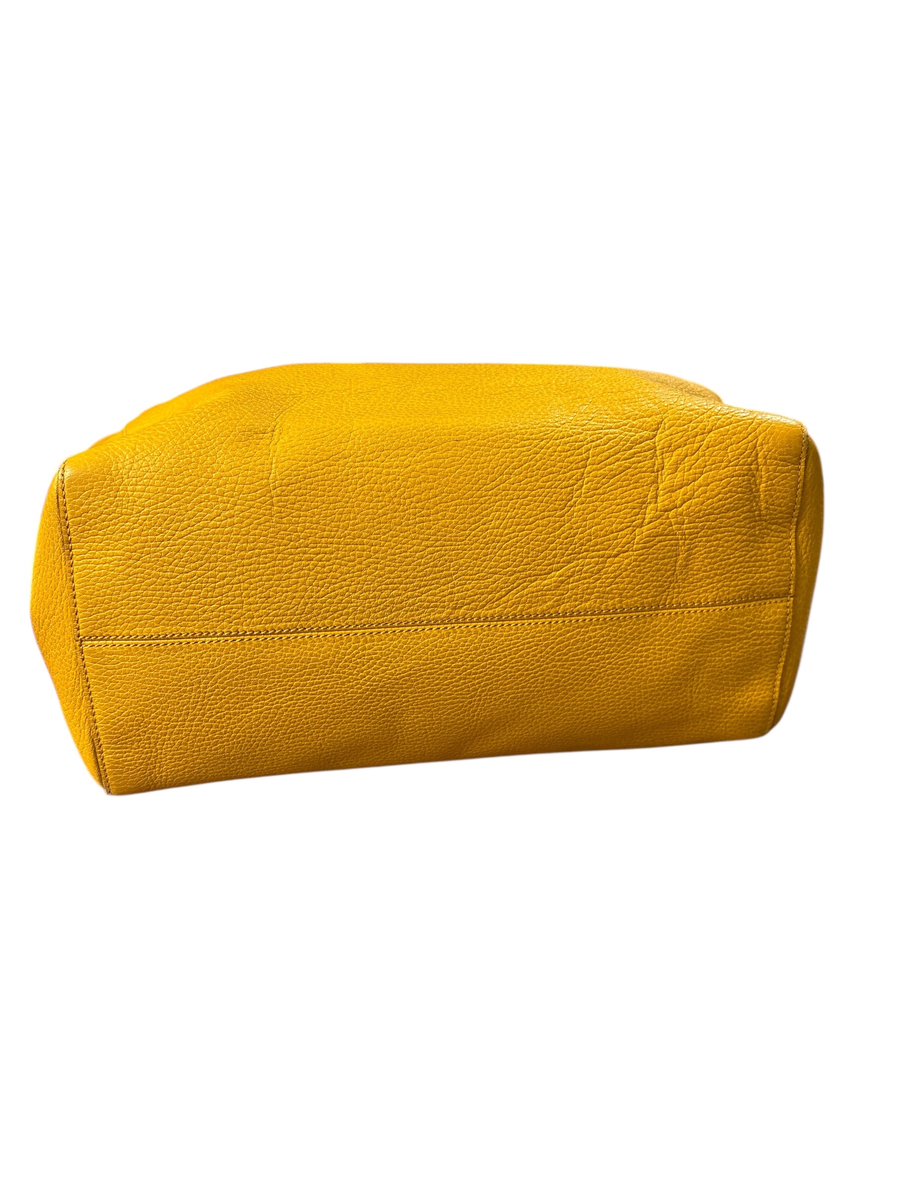 Gucci Swing Tote Yellow.