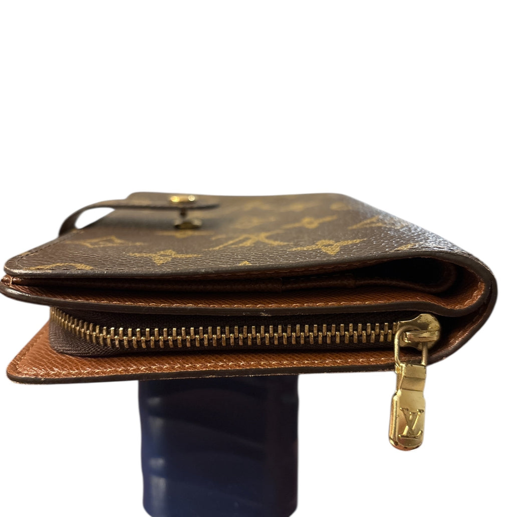 Louis Vuitton Portafoglio Nba Multiple Wallet.