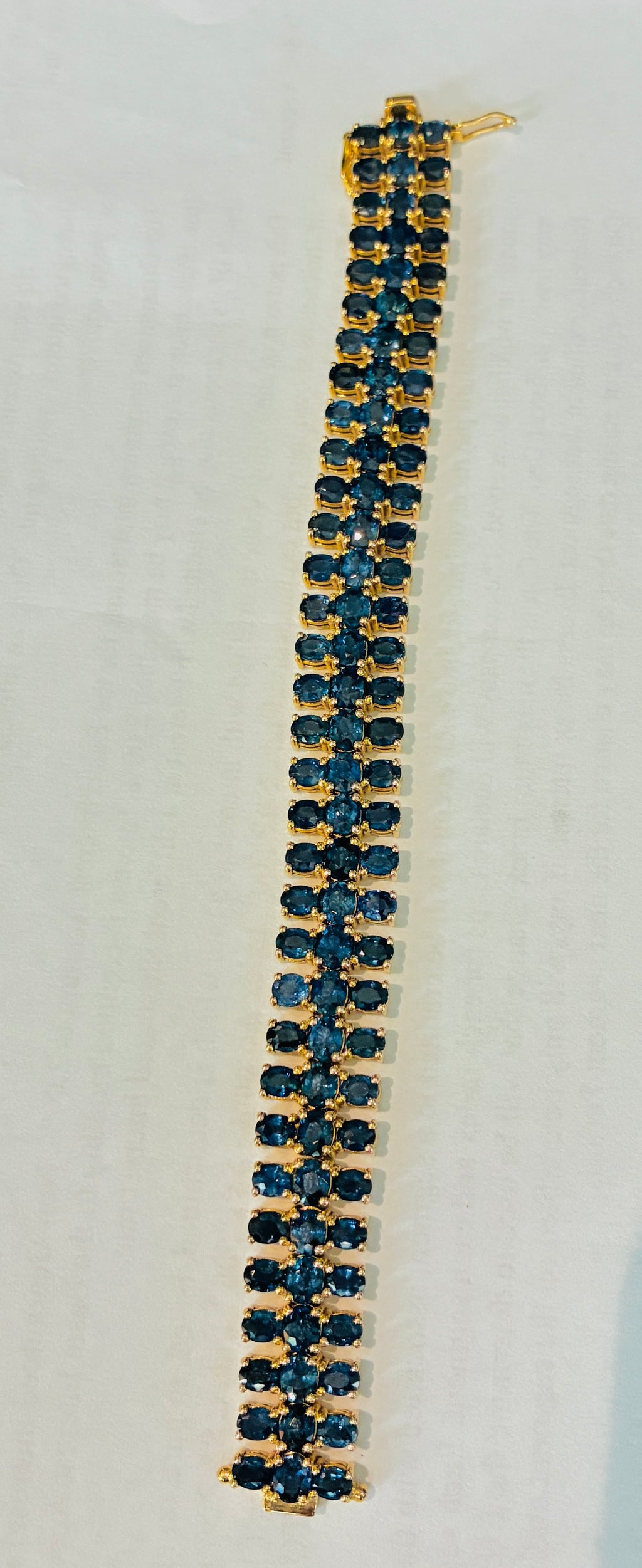Blue Sapphire Bracelet 17K Gold Size 6.5