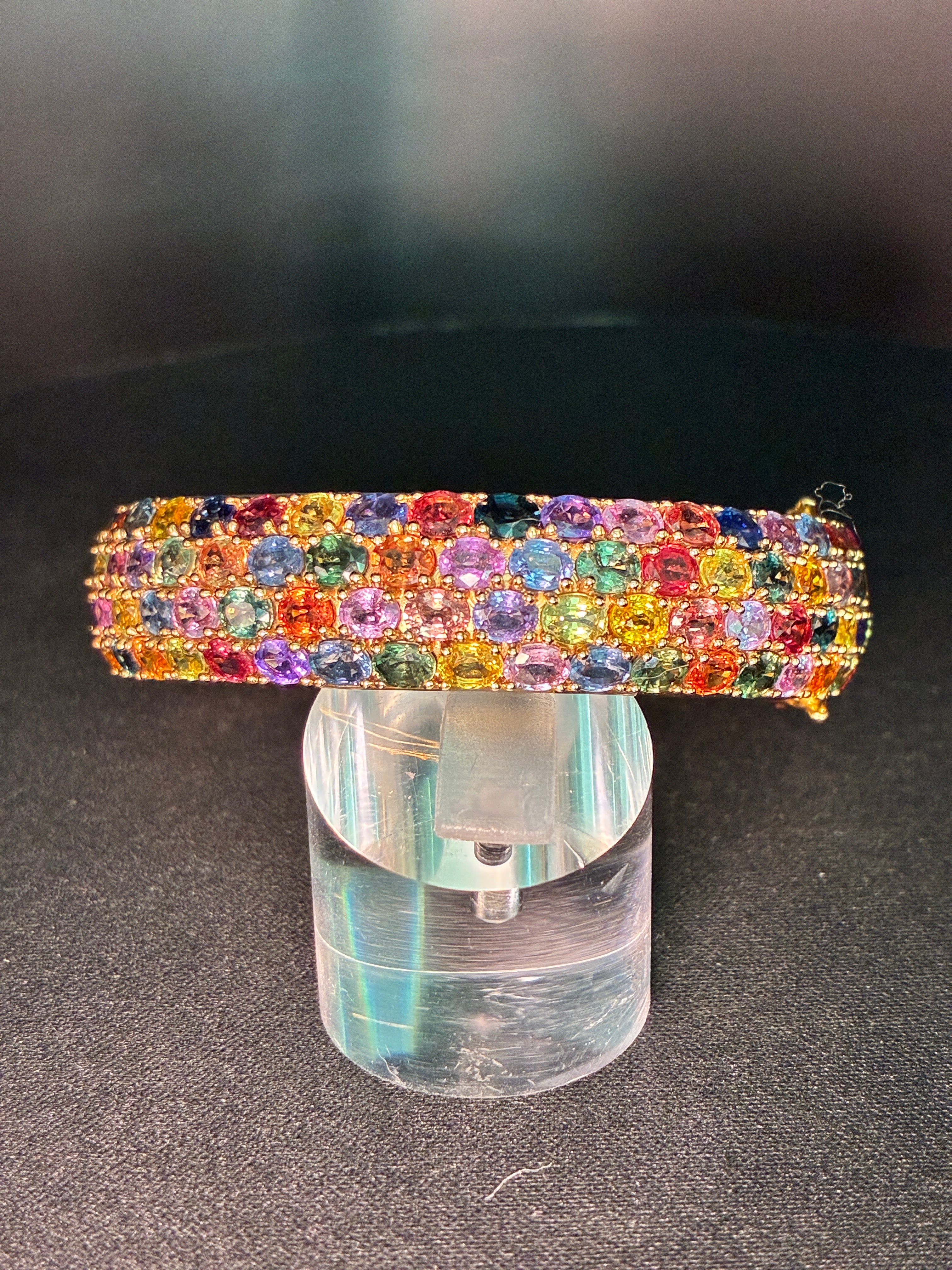 Multi Color Round Cut Sapphire 17K Gold Bracelet Size 6.
