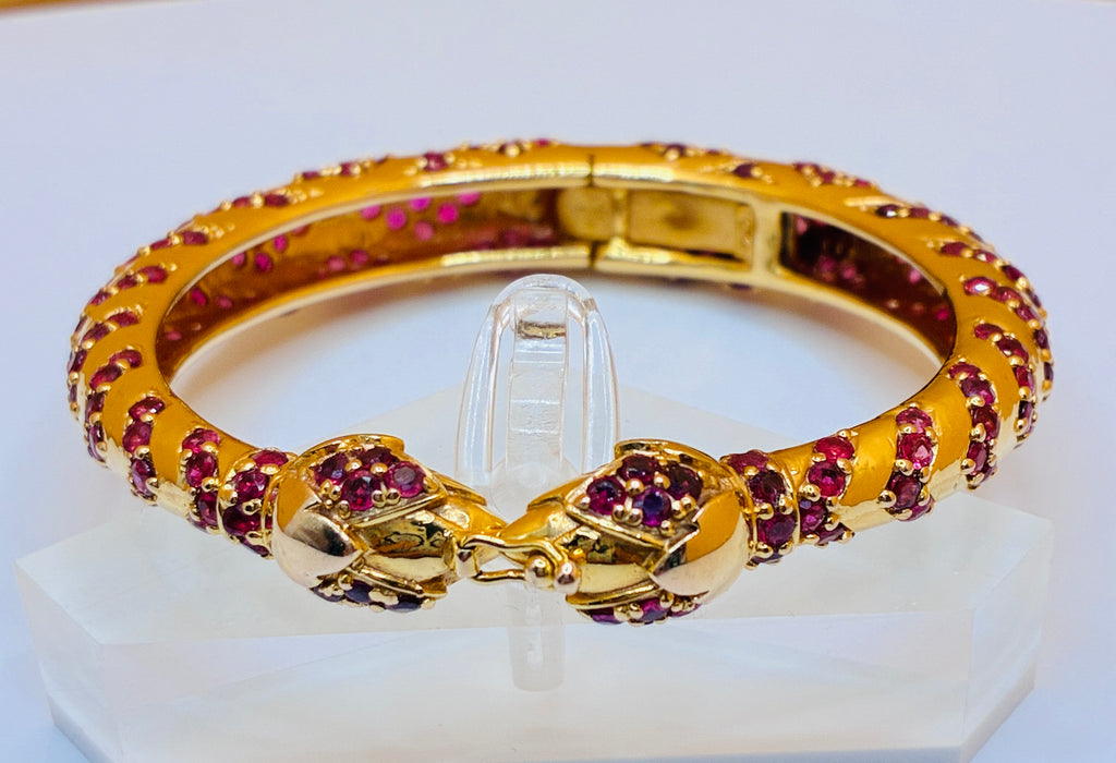 Red Color Ruby Bangle Bracelet 17K Gold Size 6.