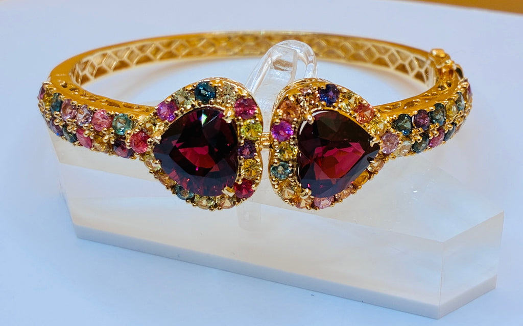 9.78 CT Red Garnet Heart Cut Mix With Multi Color Sapphire 12K Gold Bangle Bracelet. Size 6.