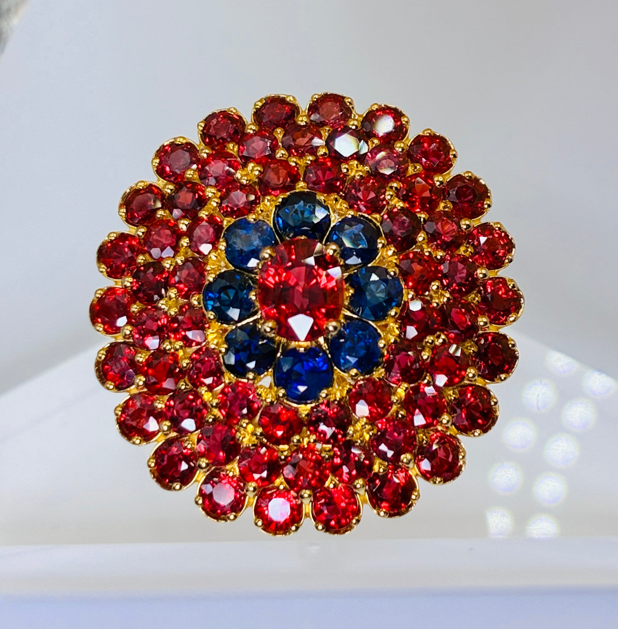 Supper Red Color Ruby And Blue Sapphire 17K Gold Ring ( Size 6 )Center Stone 1 ct.
