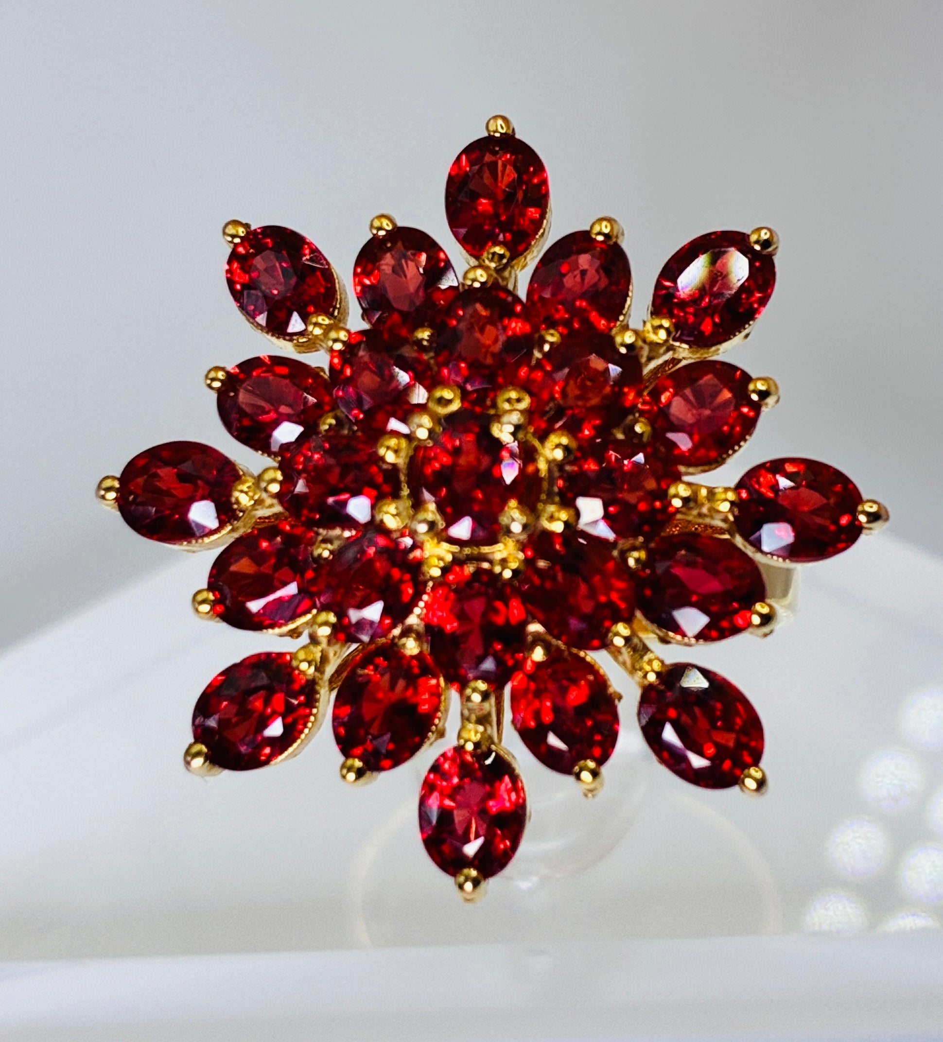 Ruby Supper Red Color 17K Gold Ring ( Size 6.5 )( 5.47ct )