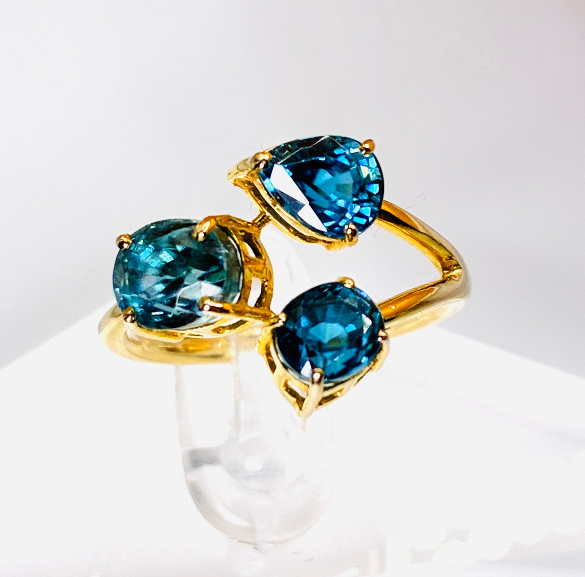 Cambodia Blue Zircon Blue Color Ring Size 7. 17K Gold.