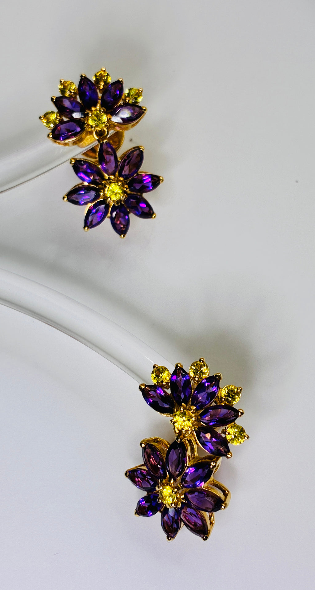 Amethyst And Yellow Sapphire 17K Gold Drop Earring ( Size 1"x.5")