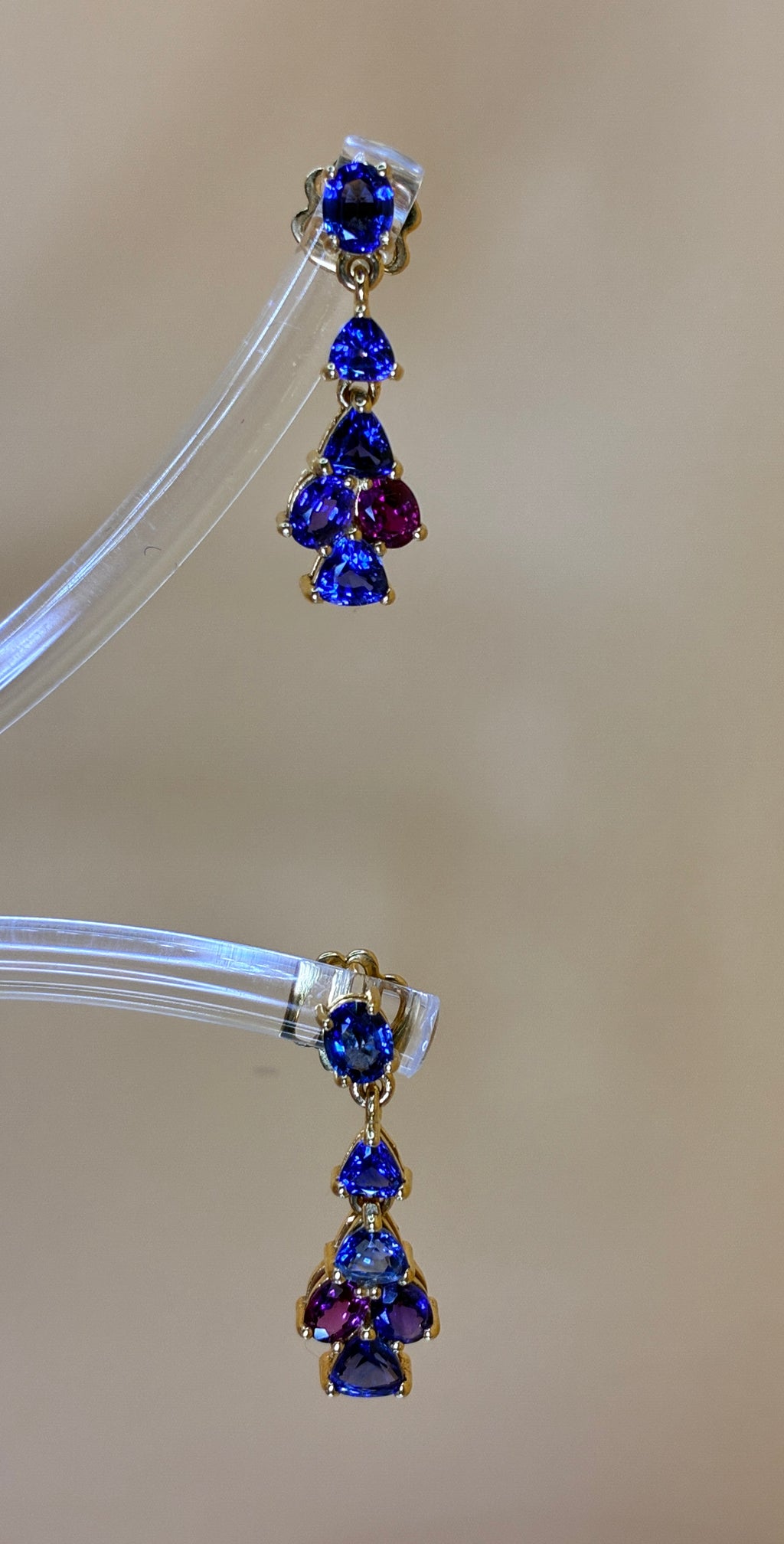 Brilliant Clarity Sapphire 17K Gold Drop Earring