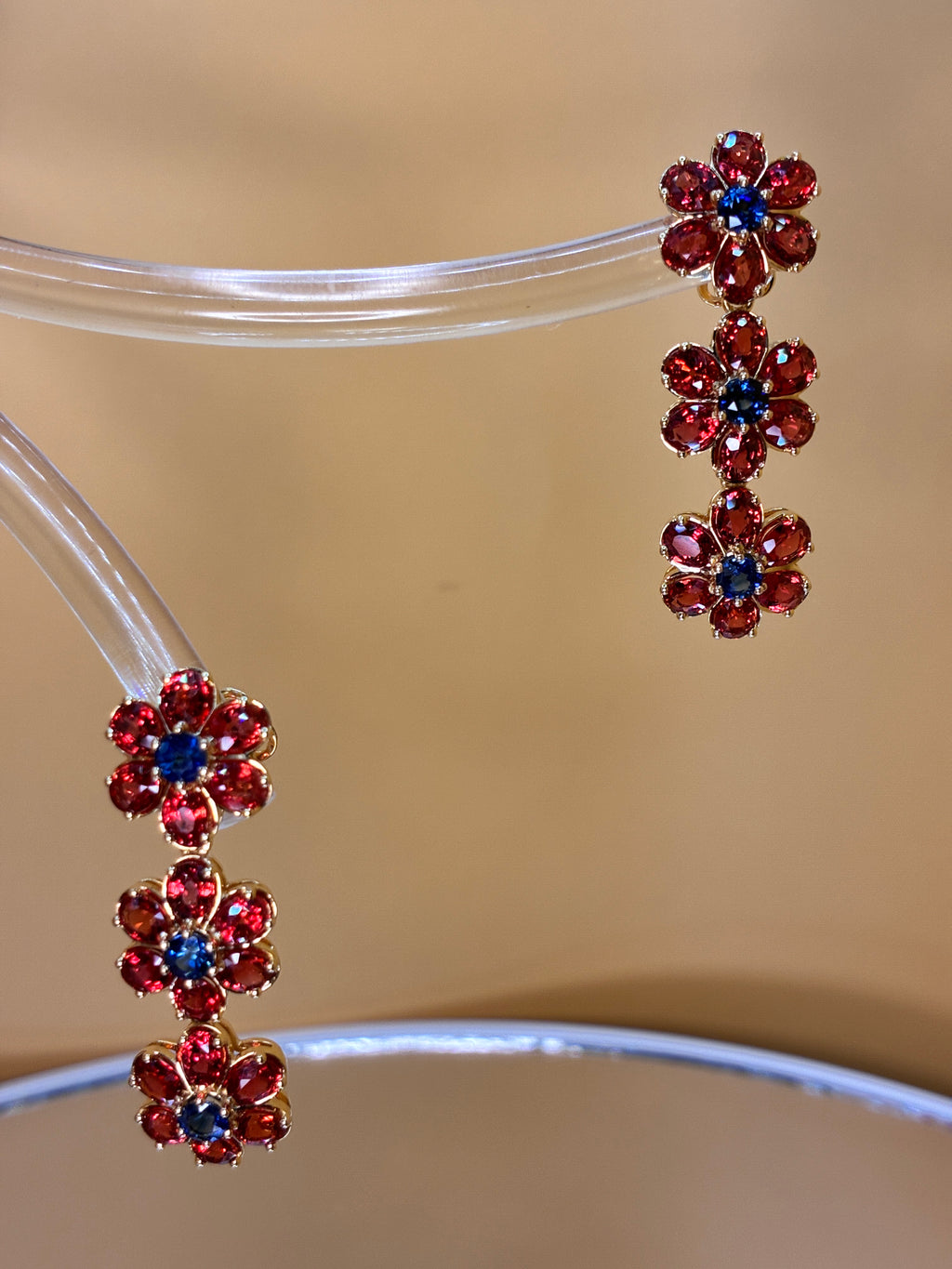 Africa Ruby Mix With  Blue Sapphire Drop Earring. 17K Gold. Link 1.1/4"x .5"