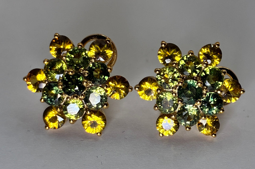 Green Sapphire And Yellow Sapphire 12K Gold Stud Earring.