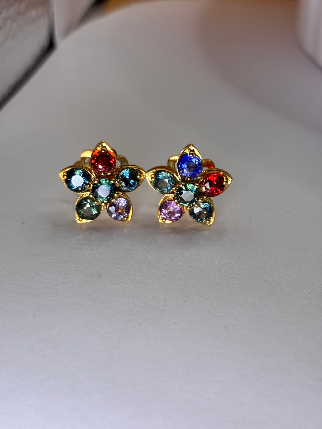 Mix Color Sapphire 12K Gold Earring.
