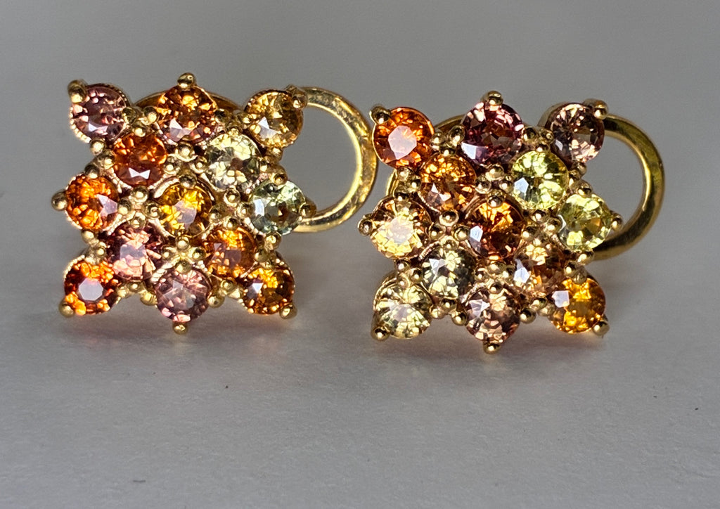 Mix Color Sapphire 12K Gold Stud Earring.