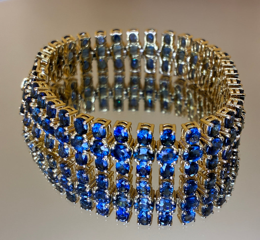 Blue Sapphire Bracelet 17K Gold Size 6.5