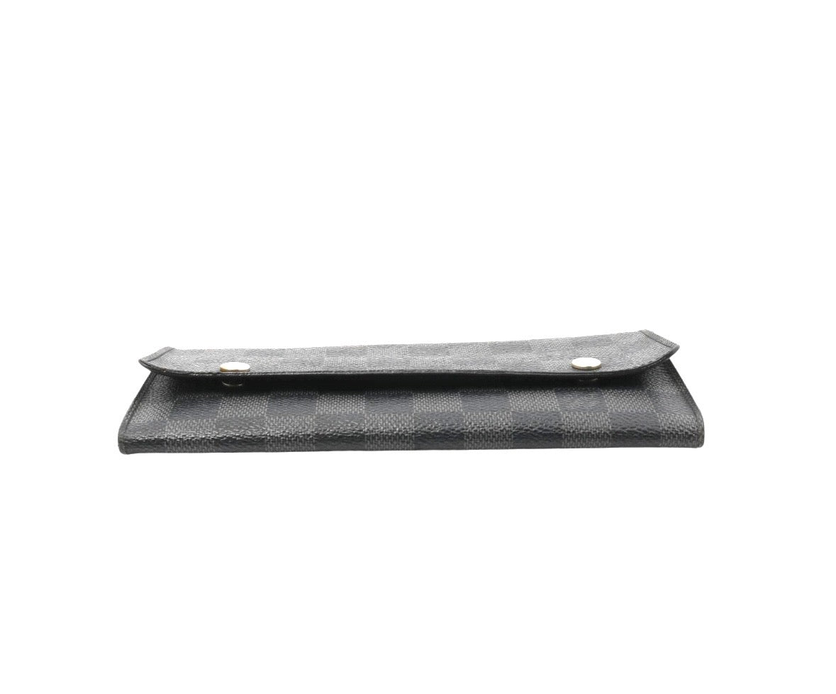 Louis Vuitton Damier Graphite Ron Modular Wallet.