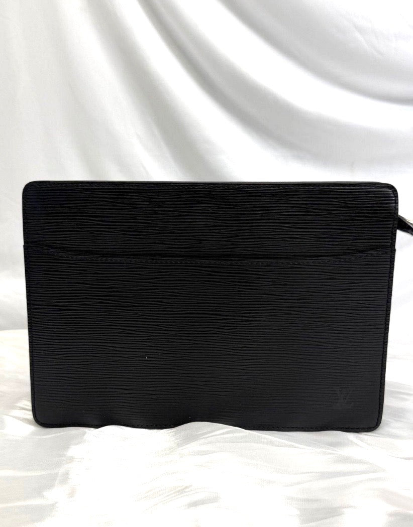 Louis Vuitton Black Epic Pochette Homme Clutch.