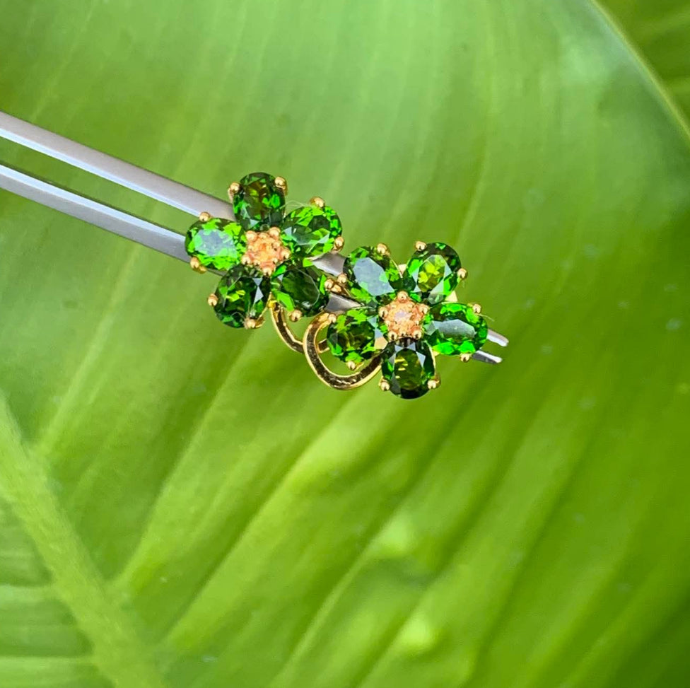 Green Garnet And Yellow Sapphire 12K Gold Earring.
