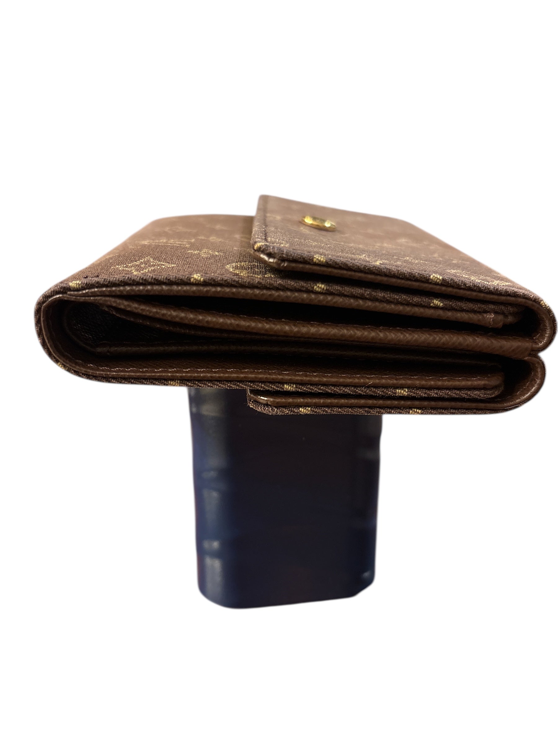 Louis Vuitton Mini Monogram Elise Wallet.