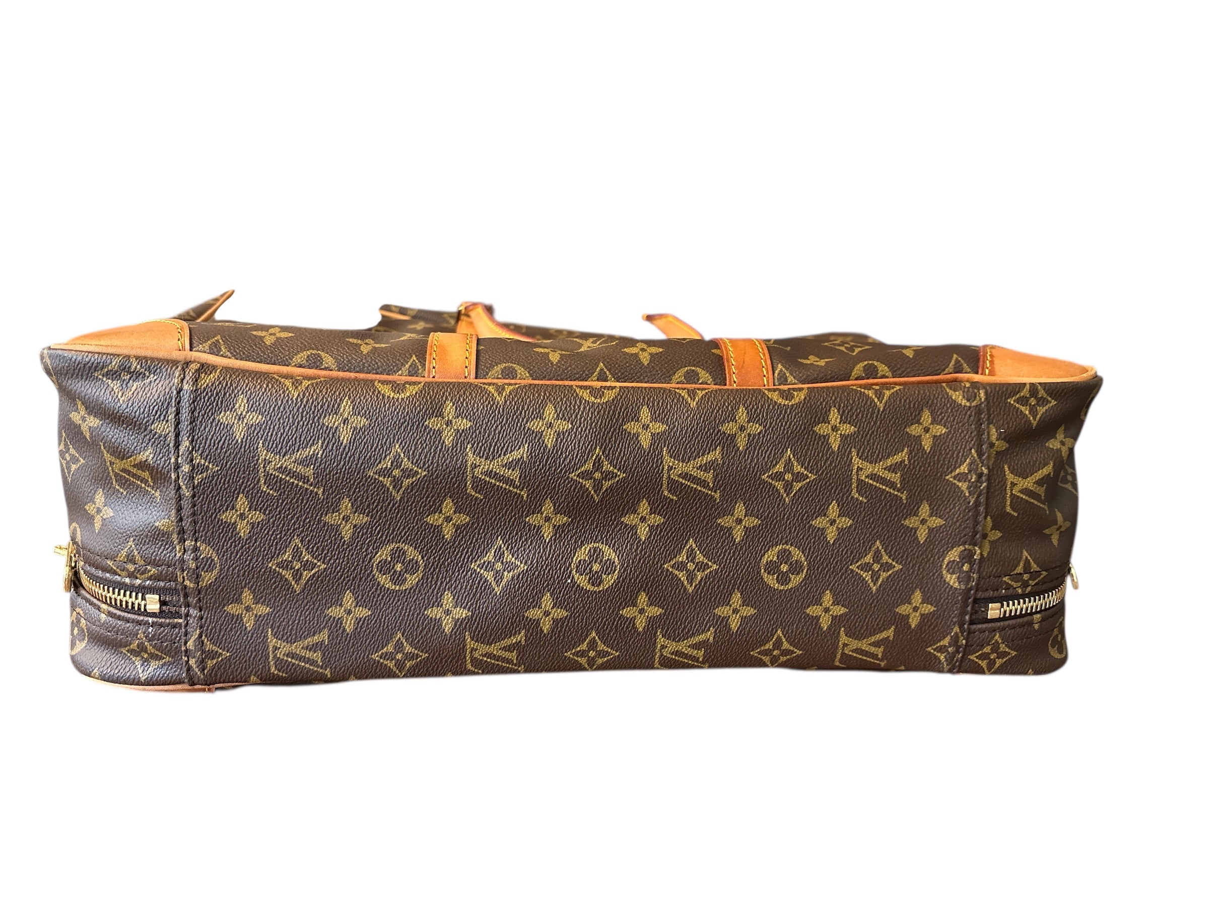 Luis Vuitton Monogram Siris Travel Bag.