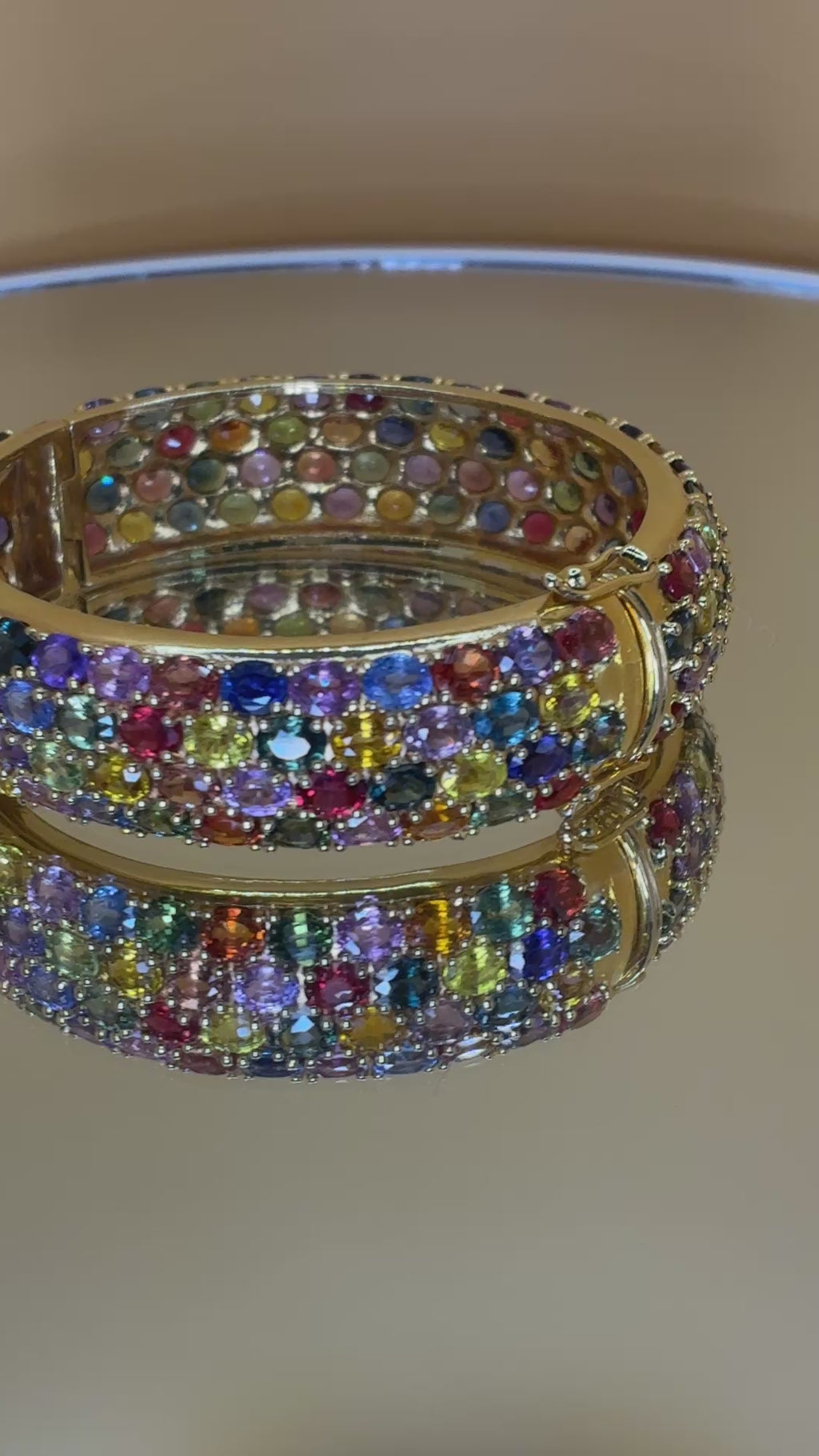 Multi Color Round Cut Sapphire 17K Gold Bracelet Size 6.