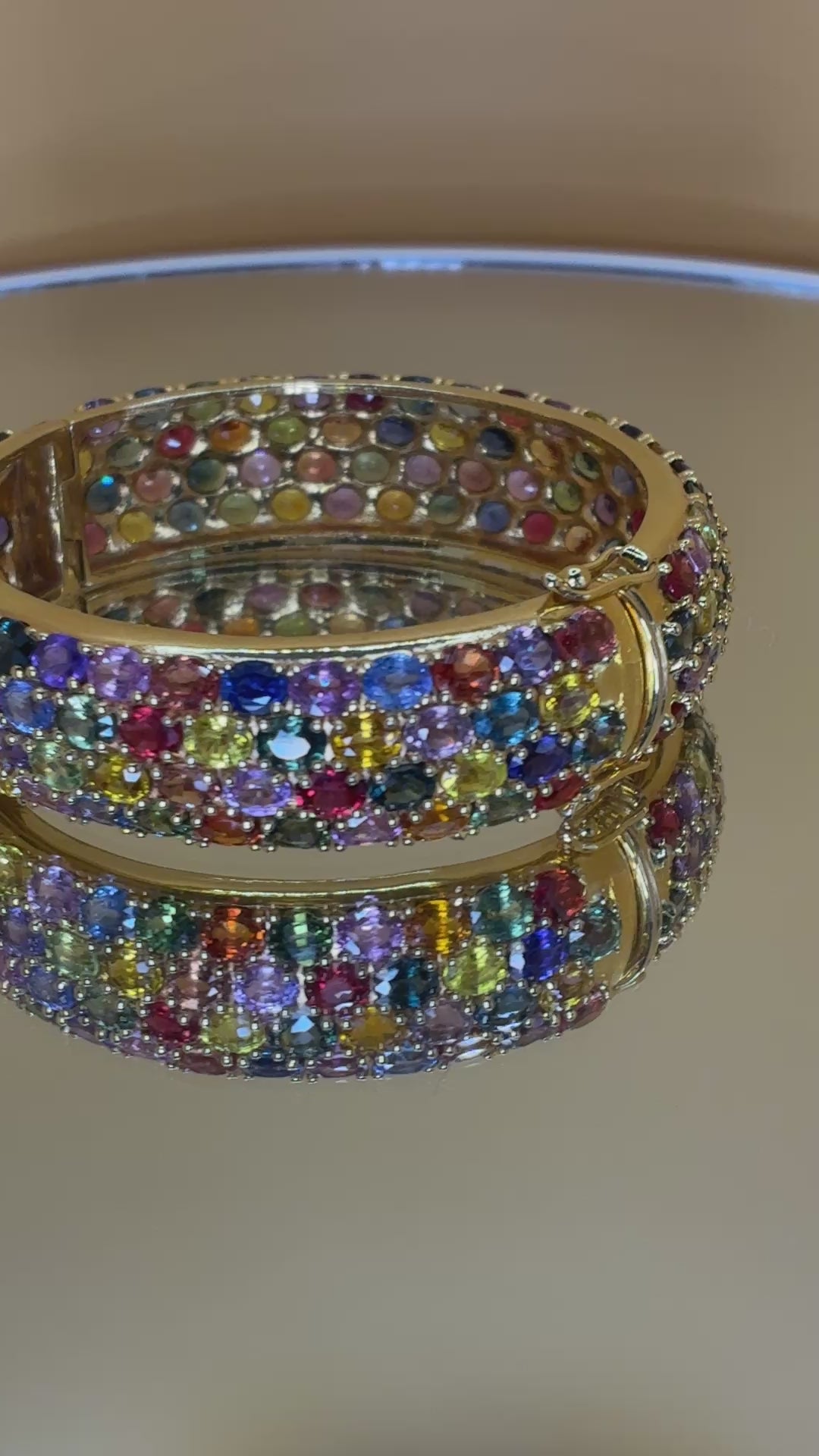 Multi Color Round Cut Sapphire 17K Gold Bracelet Size 6.