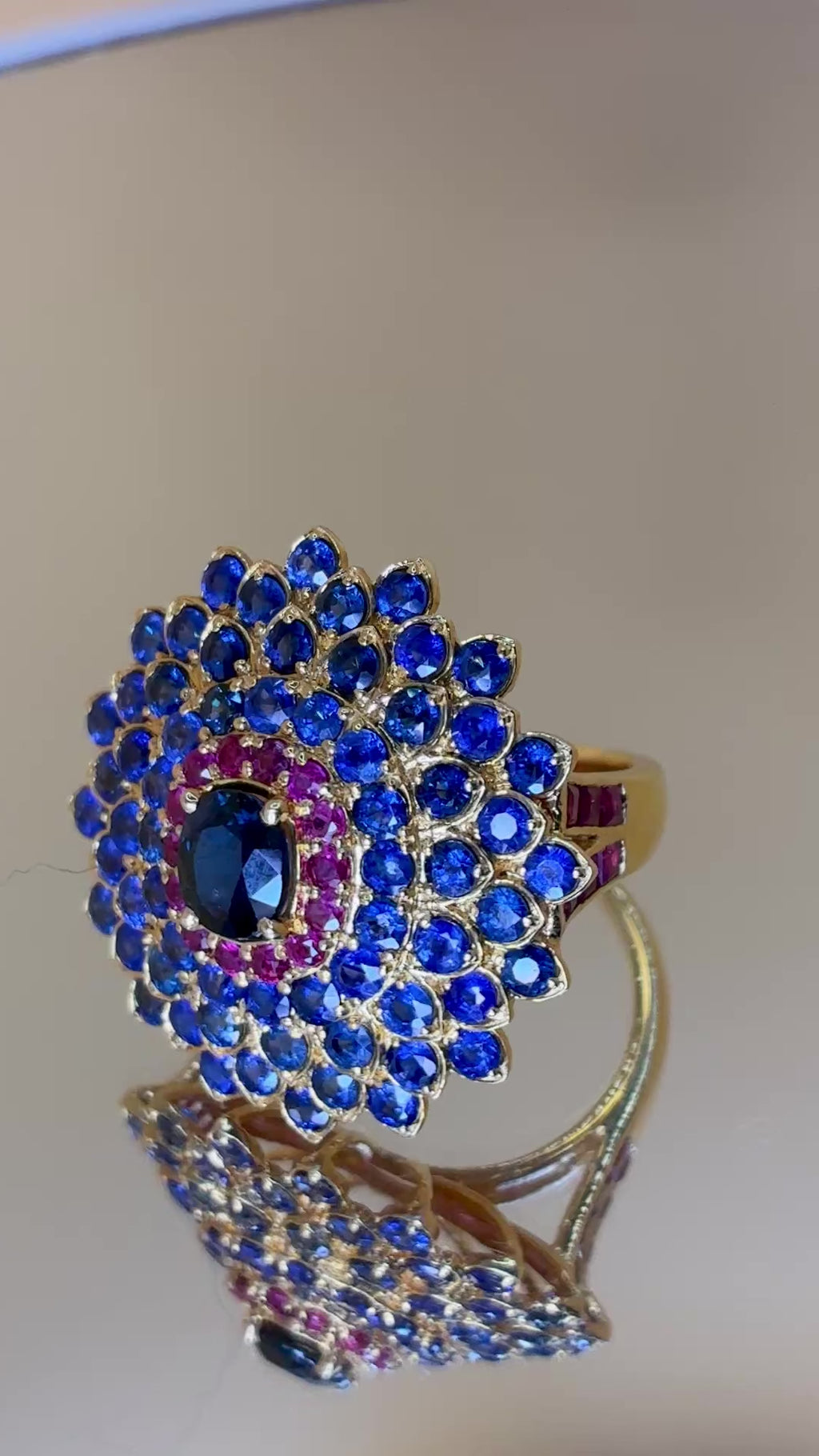 Blue Sapphire Mix With Ruby 18K Gold Ring Size 6.5